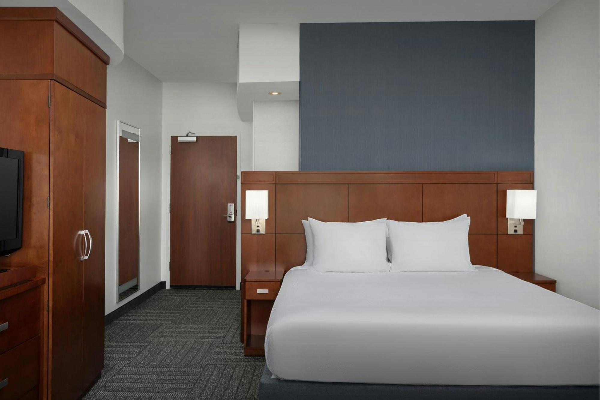 Courtyard By Marriott Salisbury Exterior foto