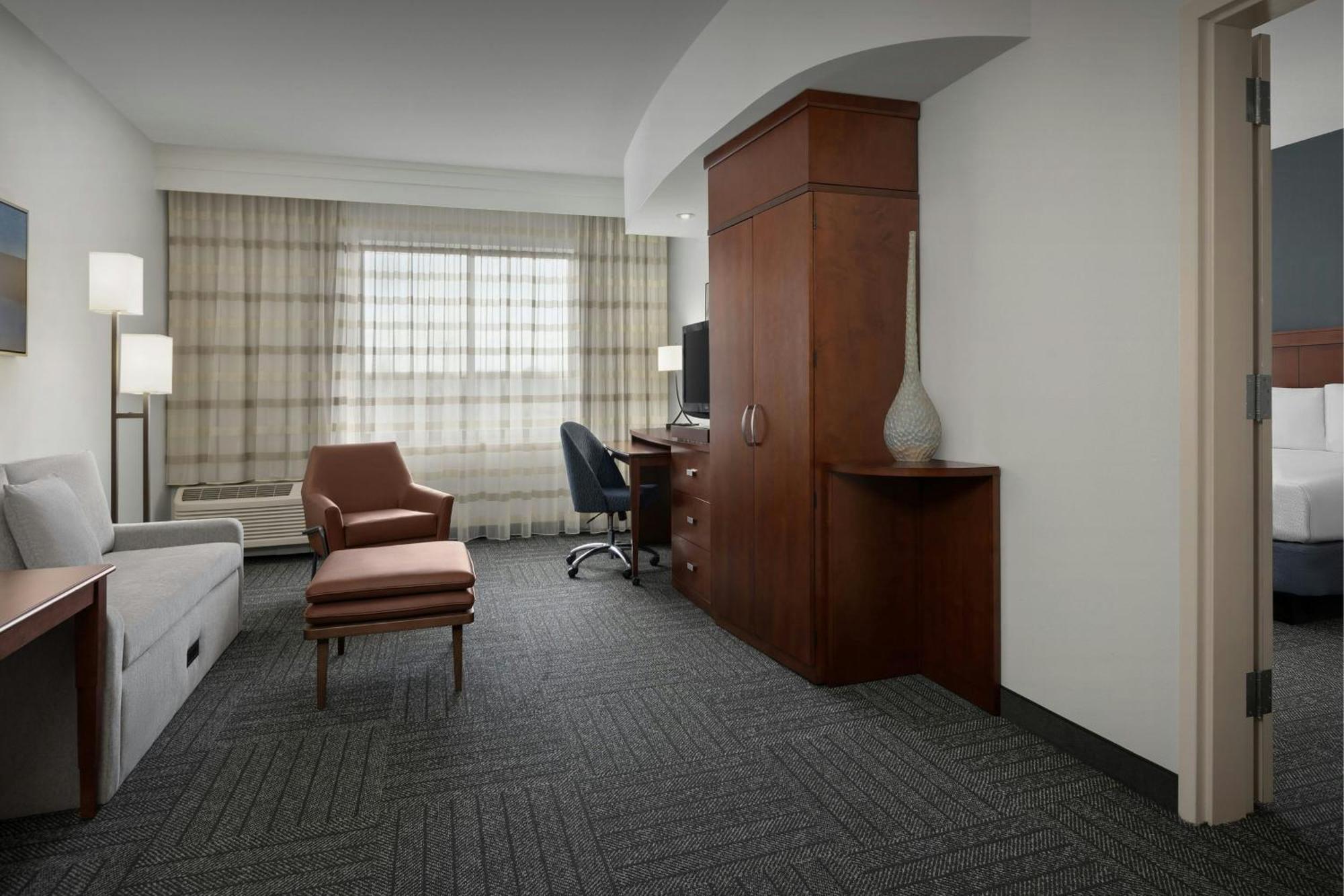 Courtyard By Marriott Salisbury Exterior foto
