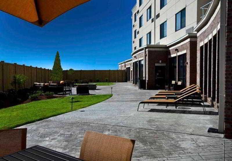 Courtyard By Marriott Salisbury Exterior foto